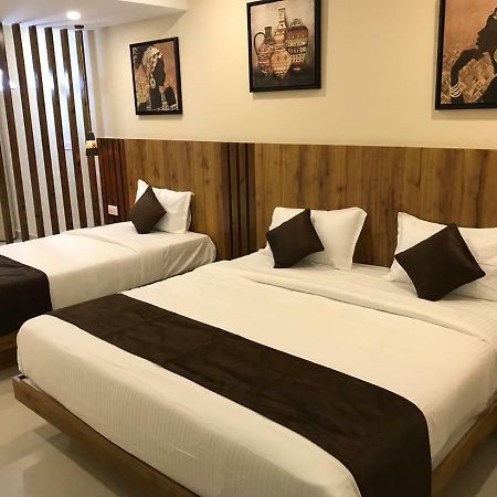 Apollostay Chennai Exterior photo